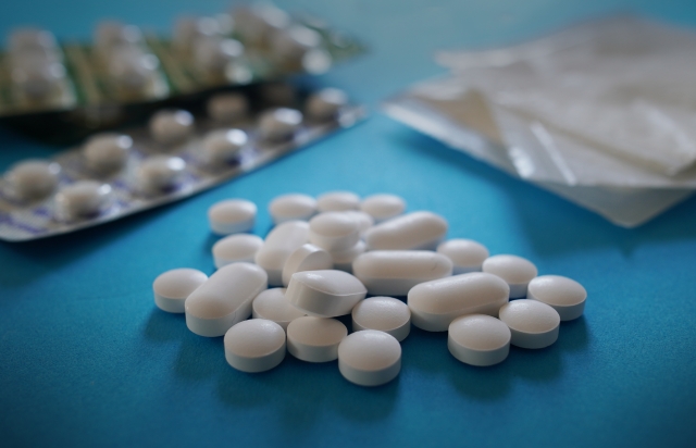 10月から導入　患者が先発薬希望した場合に「患者に特別負担」