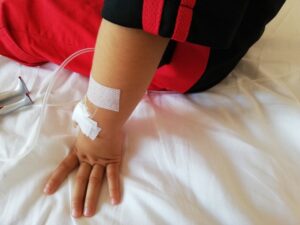 ウルトラマンアークが難病の子どもたちと“エール交換” 大阪・関西万博で特別プロジェクト始動